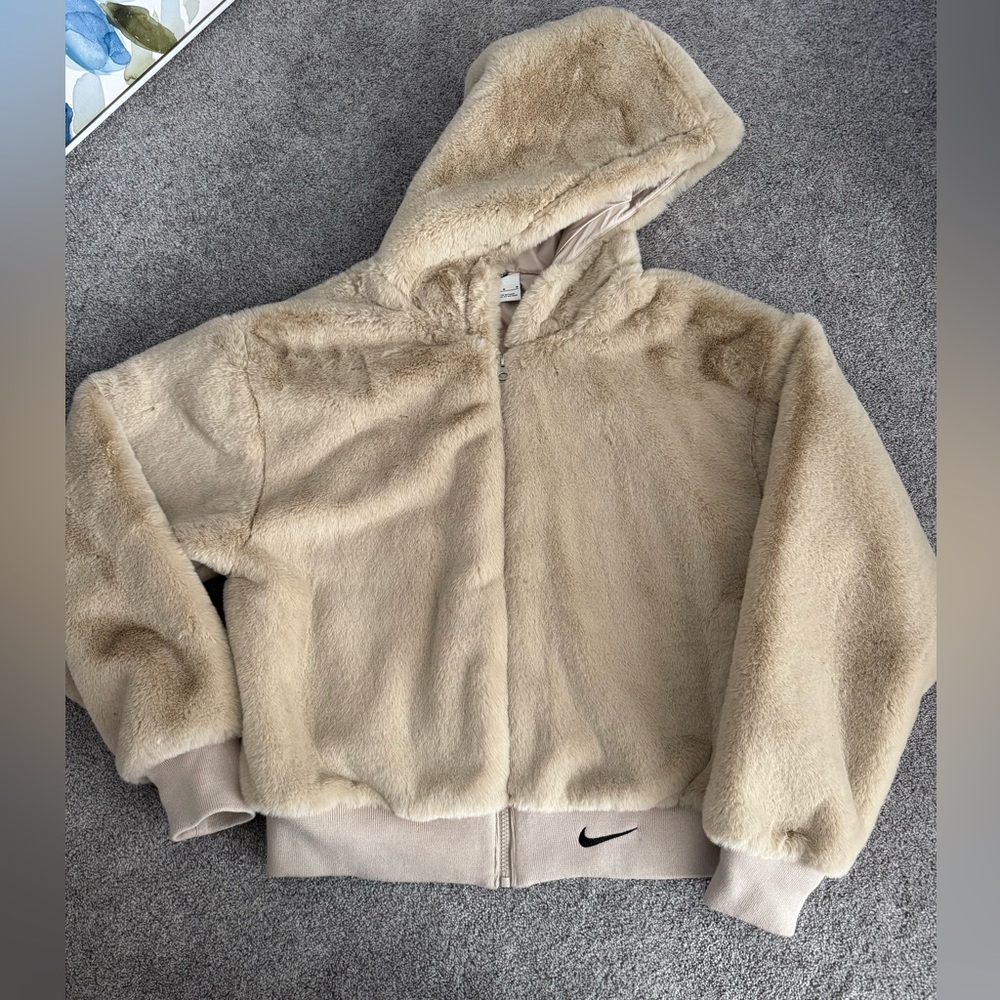 Nike Cream Fleece Jacket